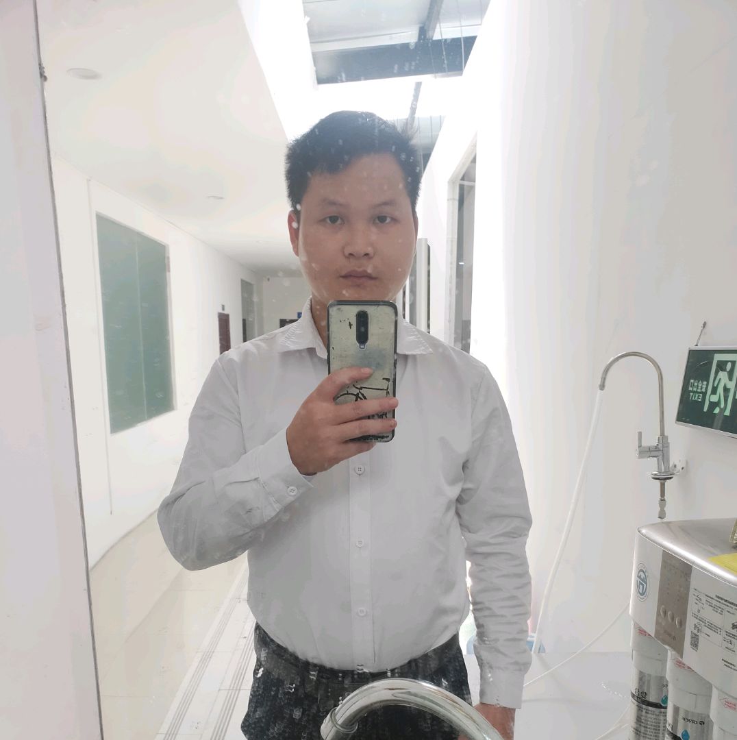 知性扯冷风的照片