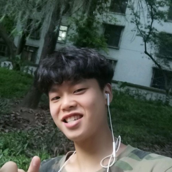 舒心的微笑的照片
