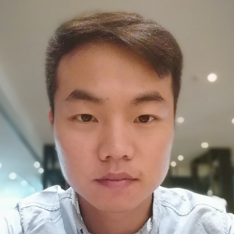 半颗柠檬精的照片