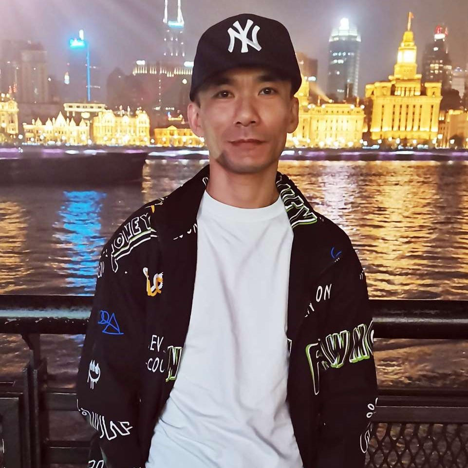 尬寞的照片