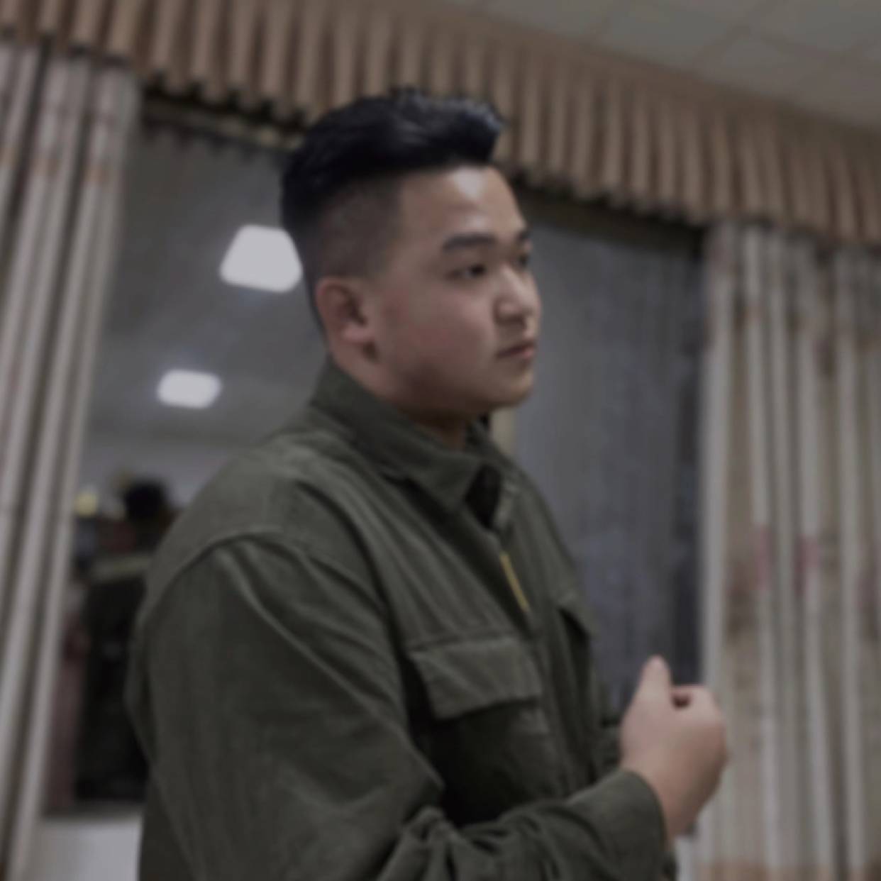 听话泪了心劫的照片