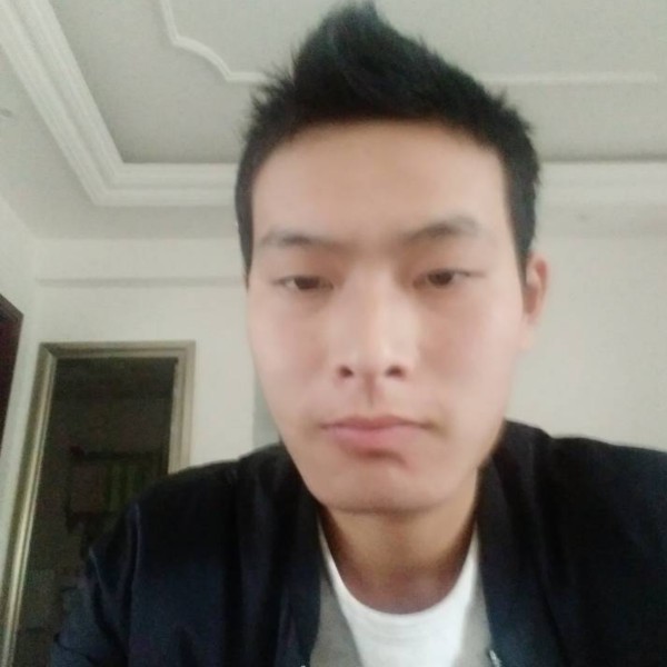 叼着烟！！！的照片