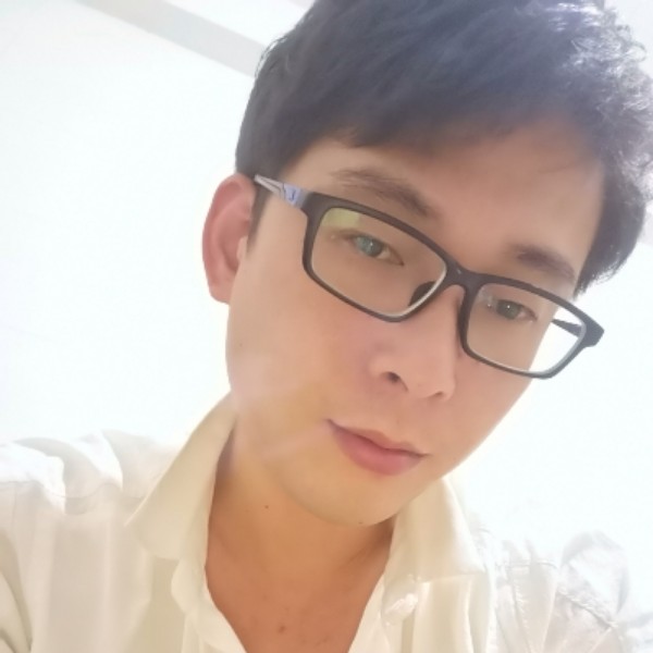 危机等待大米的照片