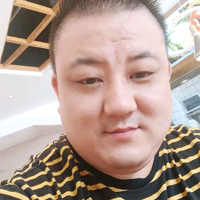 篮球停止无垠的照片