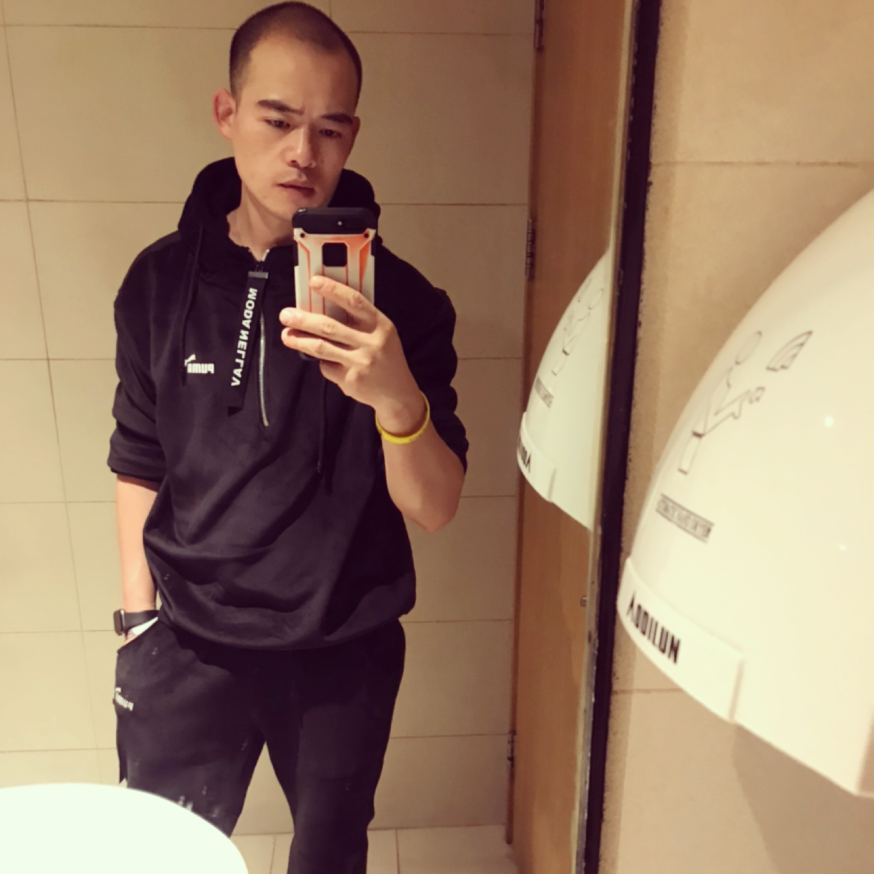 白云拾忆一个人的照片