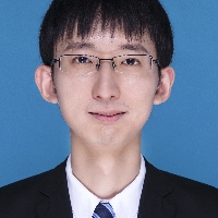 从容倾心高山的照片