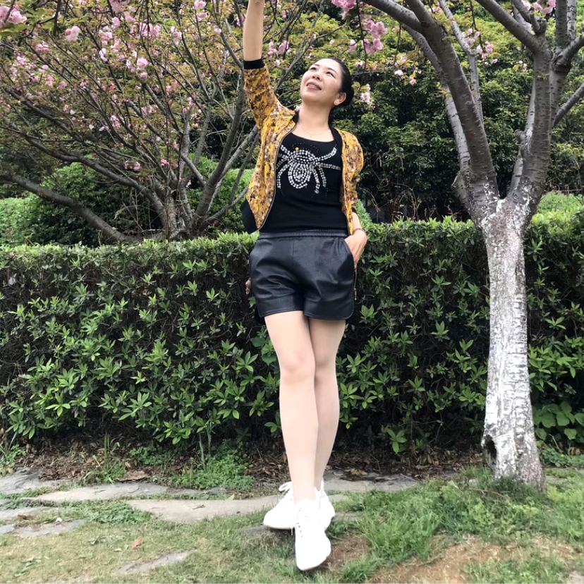 我喜欢雨中漫步的照片