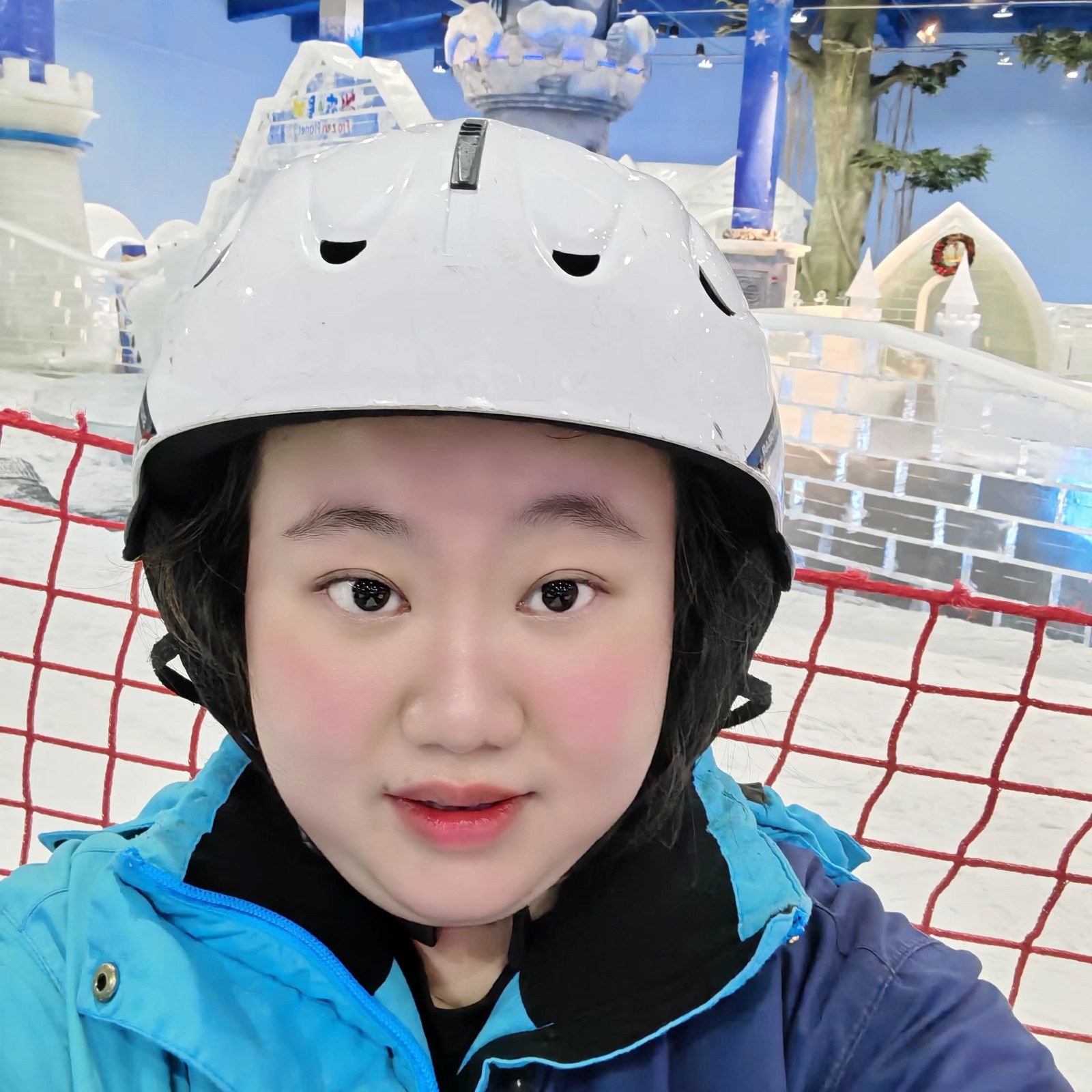 女王嘉嘉的照片