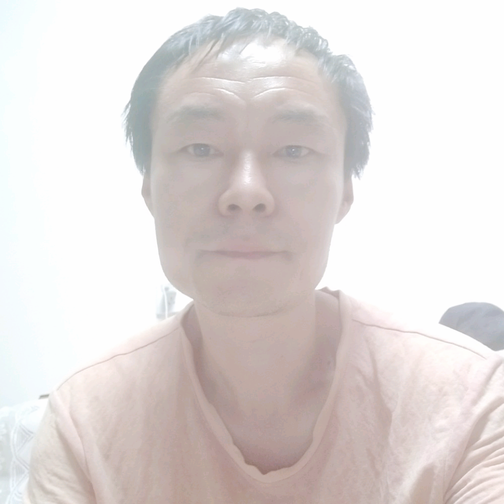 过客坚定的照片