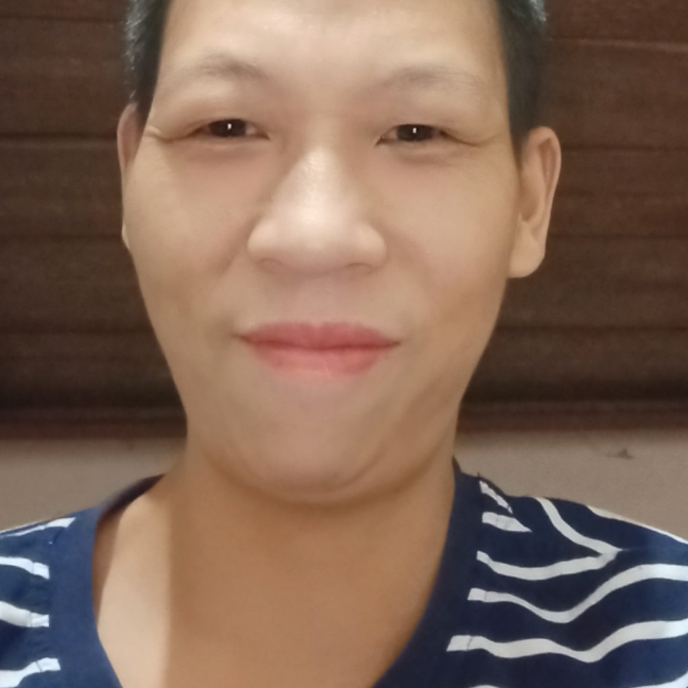 陈江地的照片