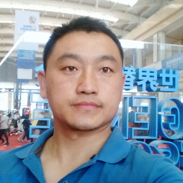 草原看看的照片