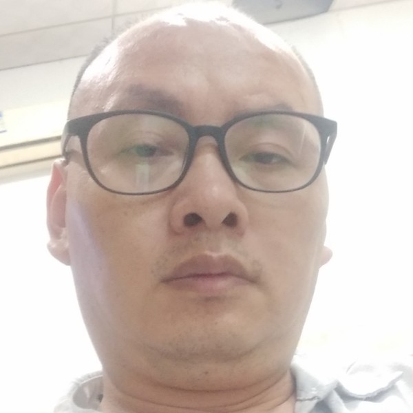 邓永强的照片