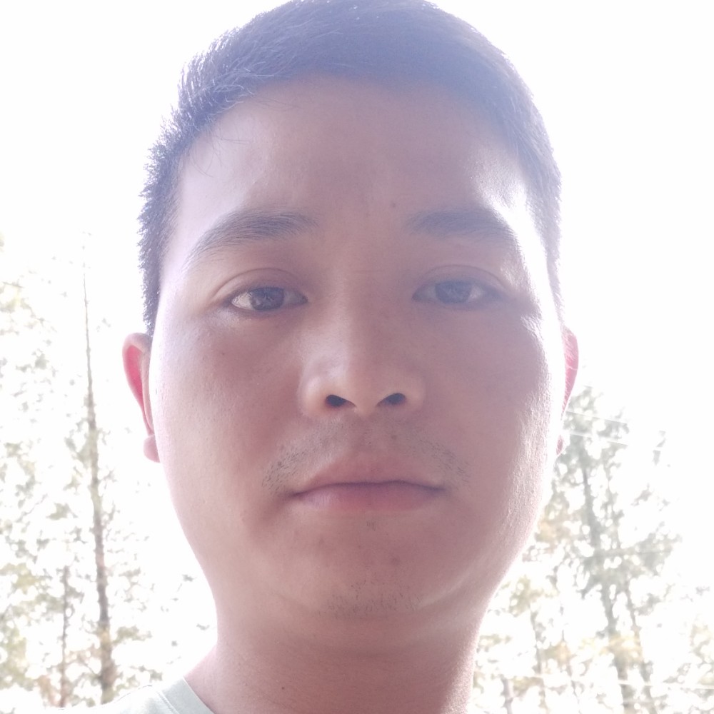 含蓄深拥八宝粥的照片
