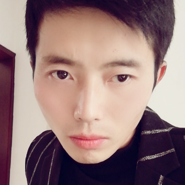 90后老先生的照片