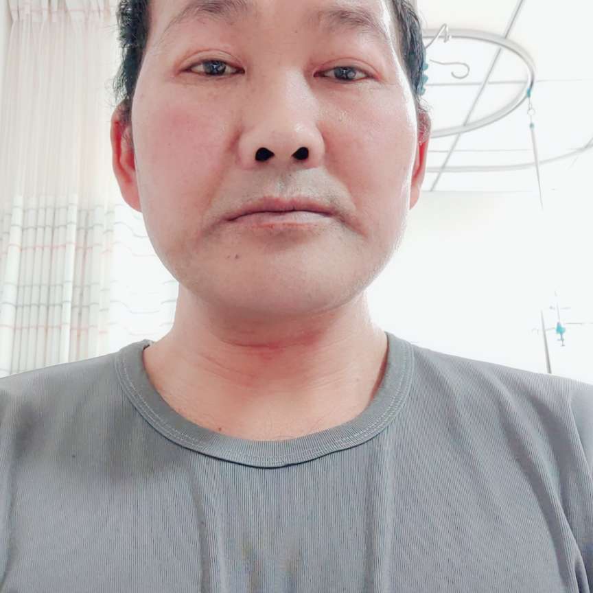 志校的照片
