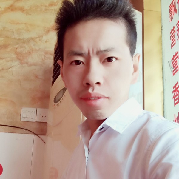 认真棒棒糖的照片