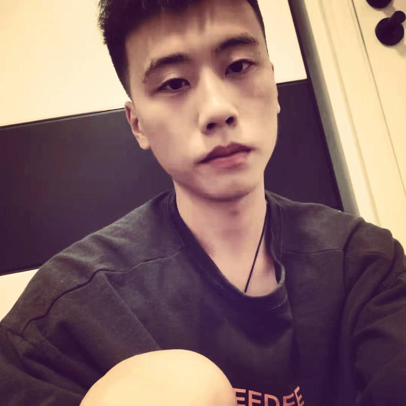 发嗲笑陌颜的照片