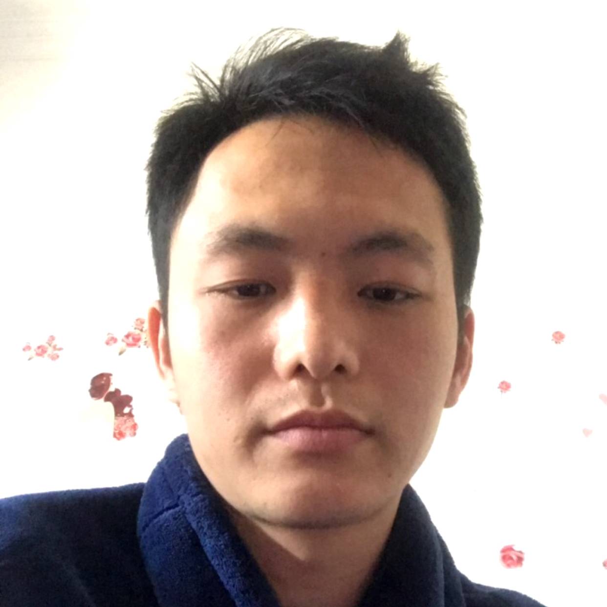 朱重的照片
