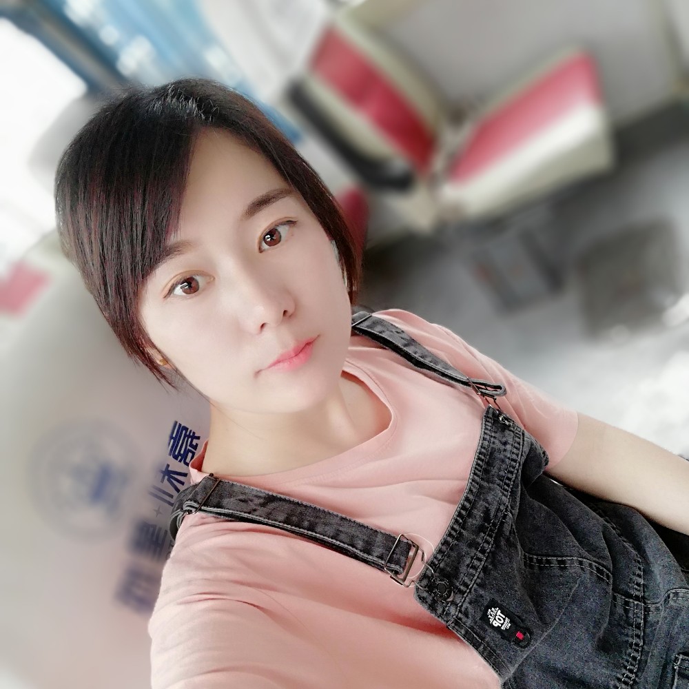 透彻回首青衣的照片