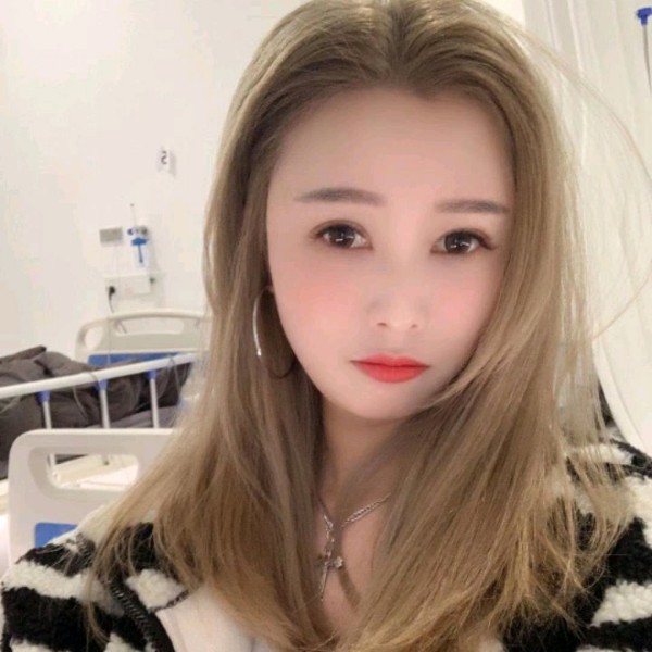 暴美暴富的照片