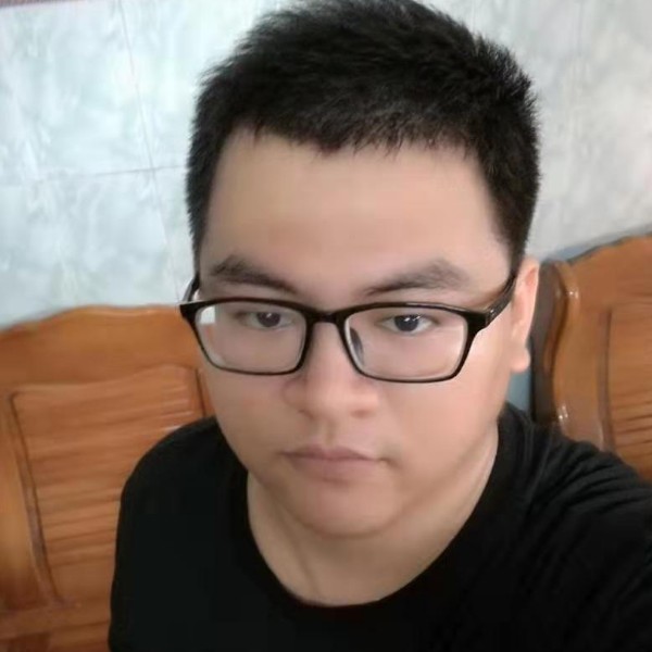 守护一辈子的人的照片