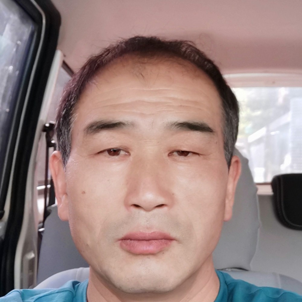 微笑与伶俐的照片