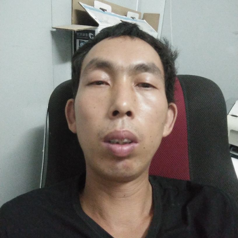 刘叶明的照片