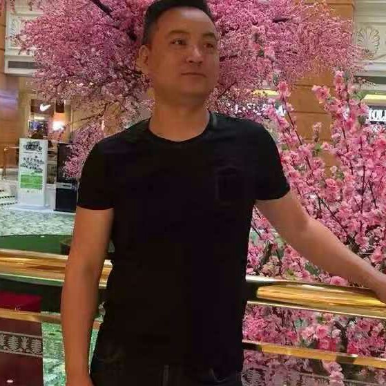 谁相许蓝莓的照片