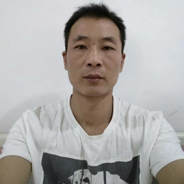 骑着毛驴赶集的照片