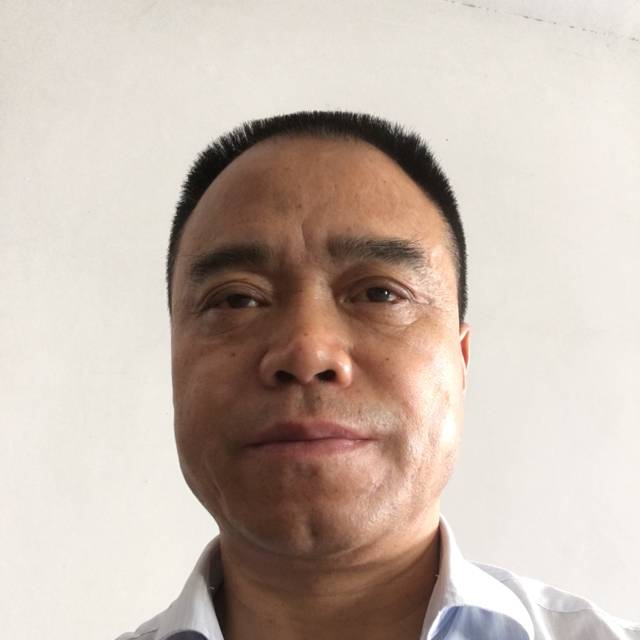 拐角偶遇的照片