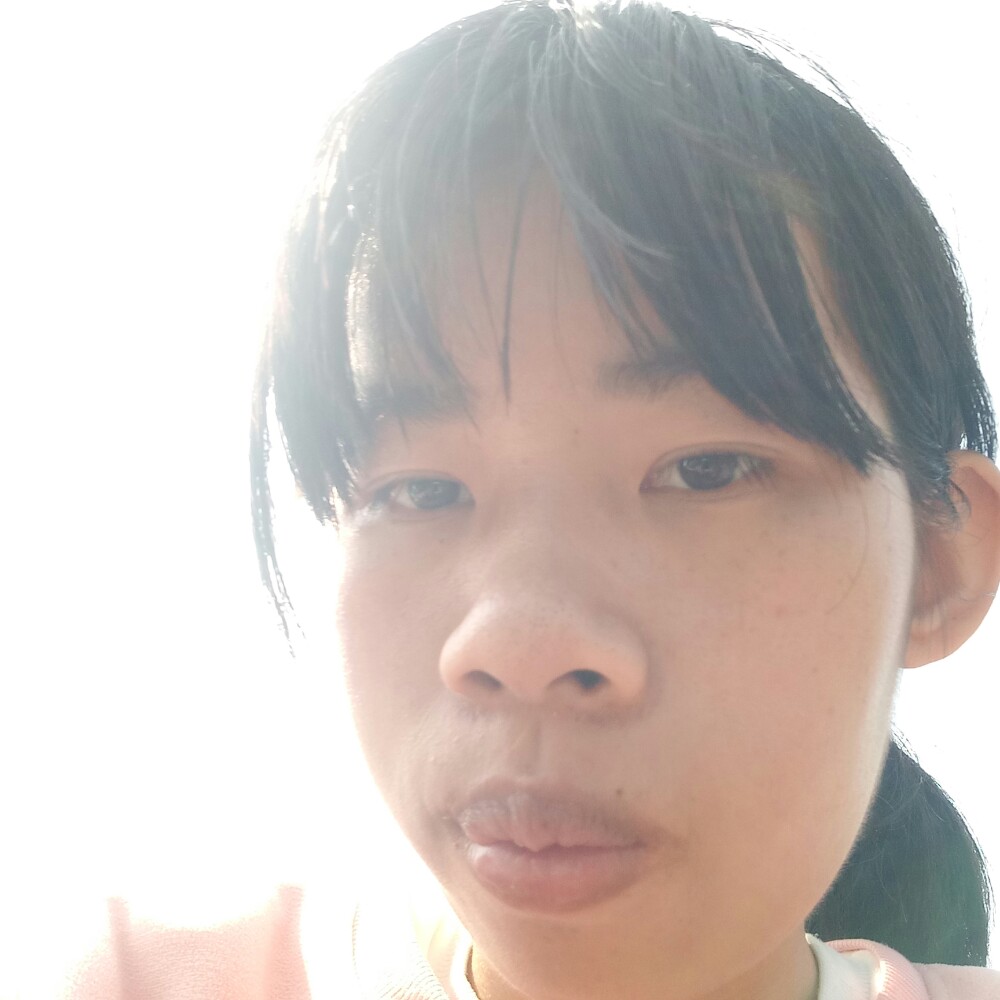 纯真向蜡烛的照片