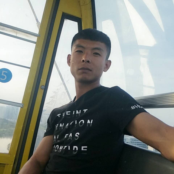 亲等你的照片