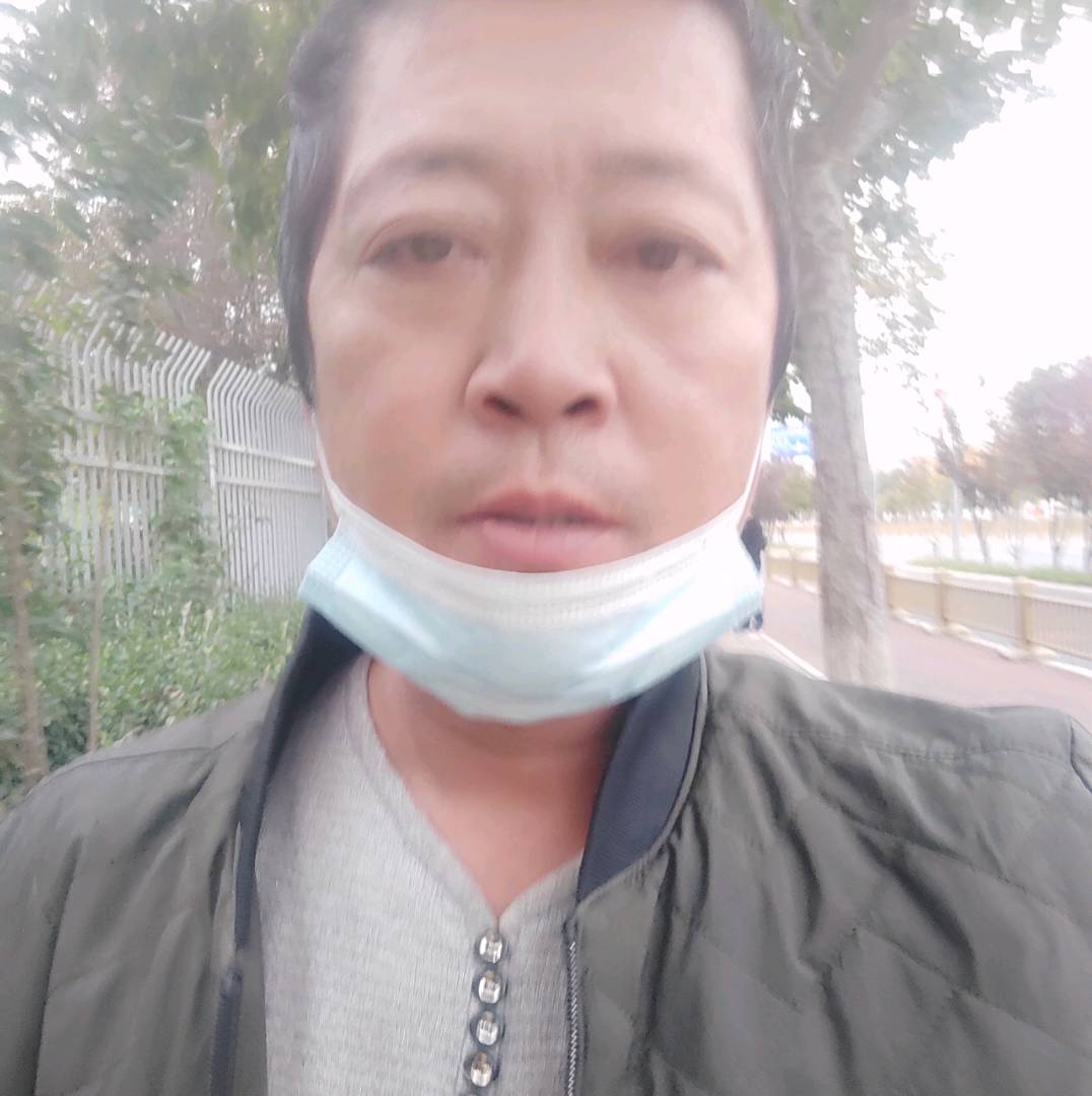 文哥大的照片