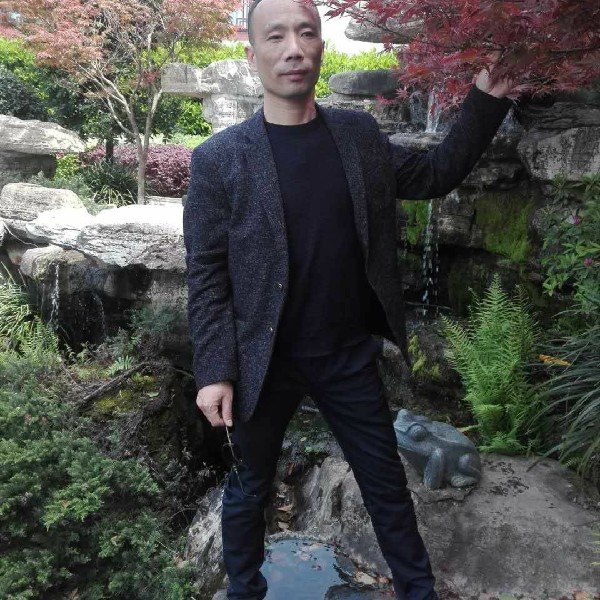 潇洒那绝影的照片