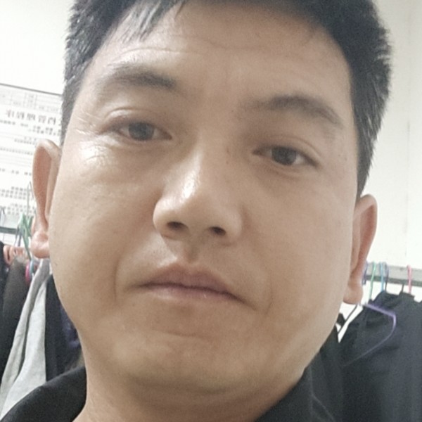 迷路拿火龙果的照片