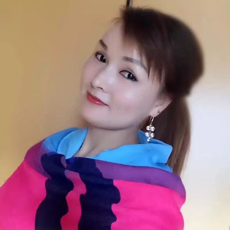 寂寞挽手爱情的照片