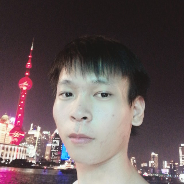 沉默笑荔枝的照片
