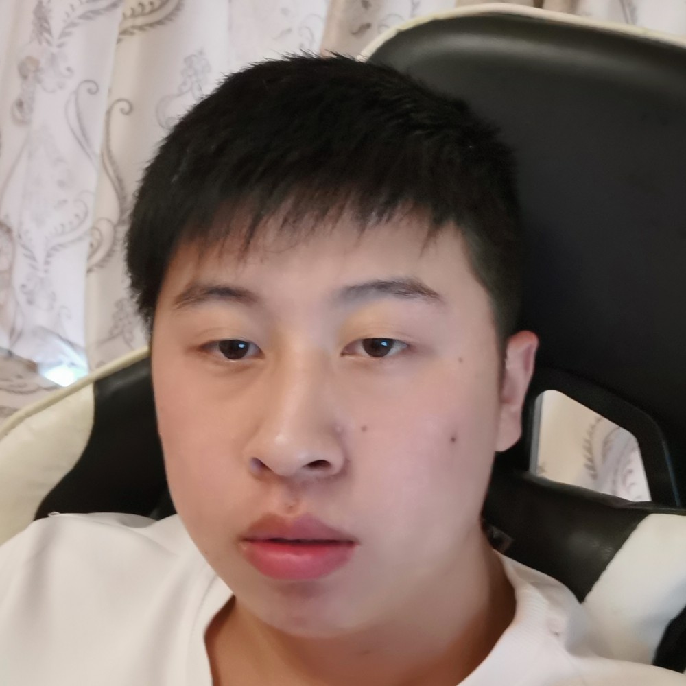 嘿嘿白白的照片