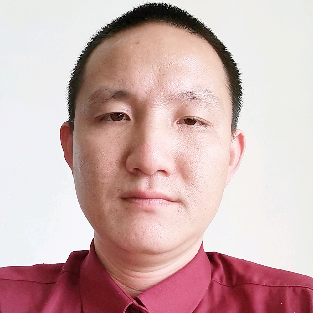 刘谅的照片