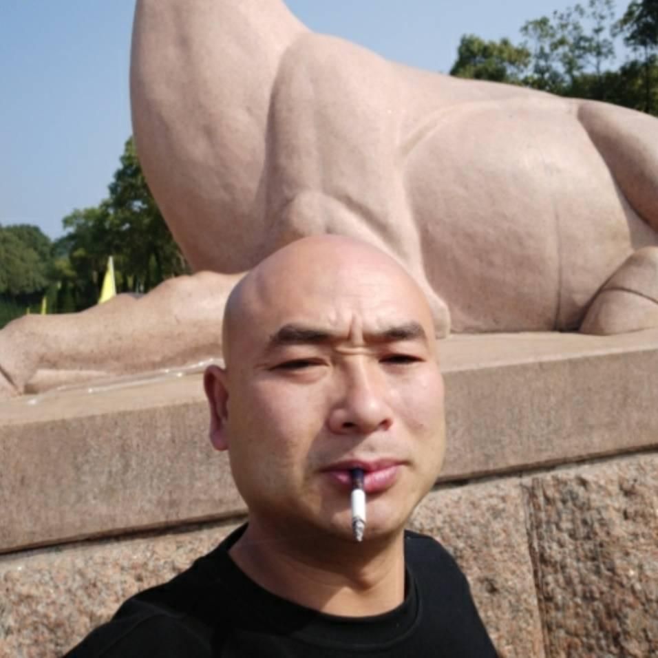 钻石回眸开心的照片
