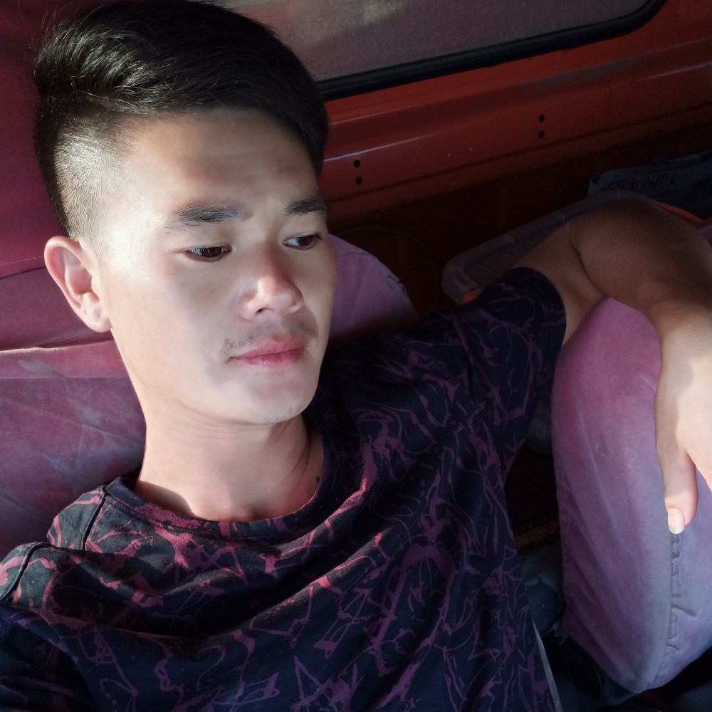 羅的照片