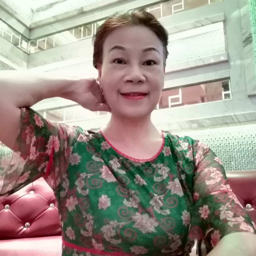 彬彬订～都市丽人的照片