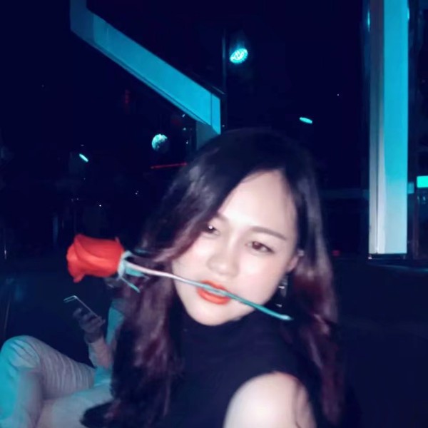 ❤浪里个浪的照片
