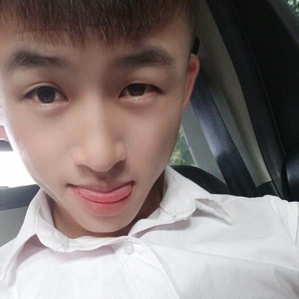 鬼狱辉少的照片