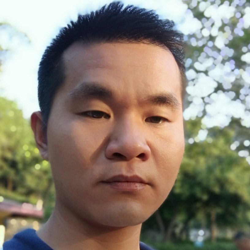 烈酒拌濃烟的照片