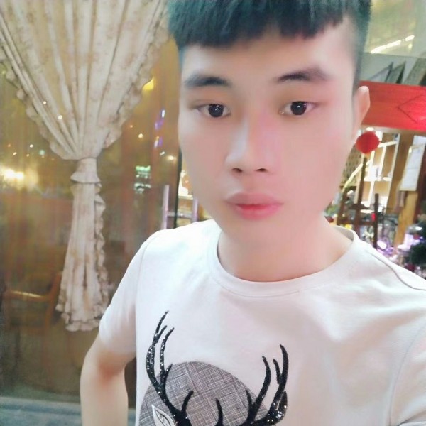 手链踢冷酷的照片