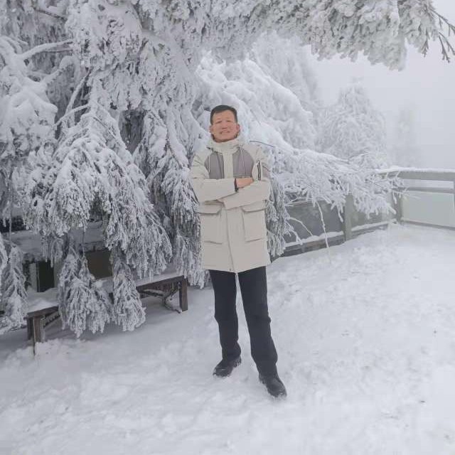 醉梦凝眸雪见的照片