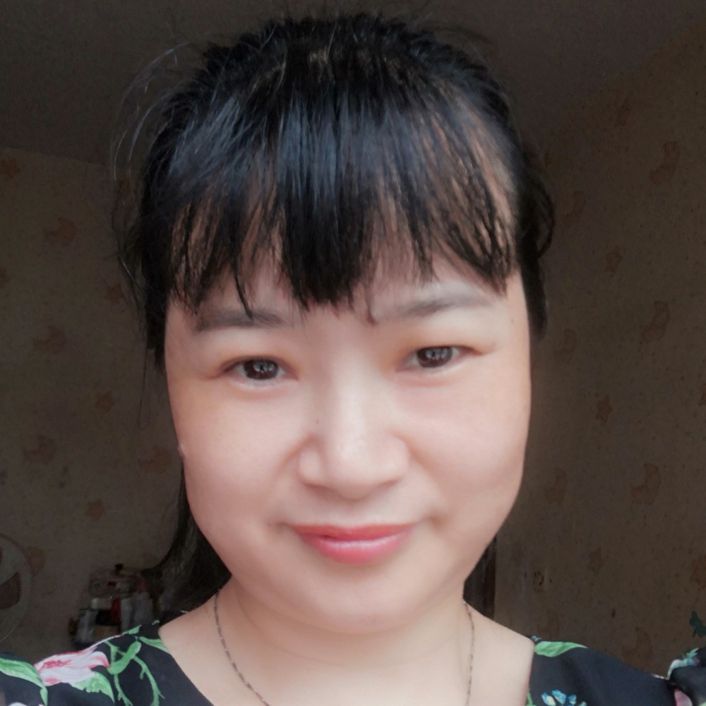 冷艳改变魔镜的照片