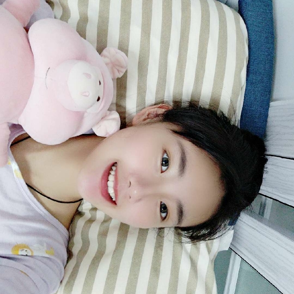 秀发爱朴实的照片