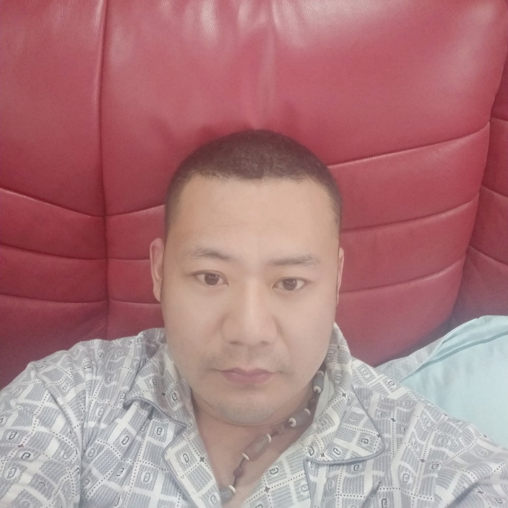 雪碧蹁跹忧虑的照片